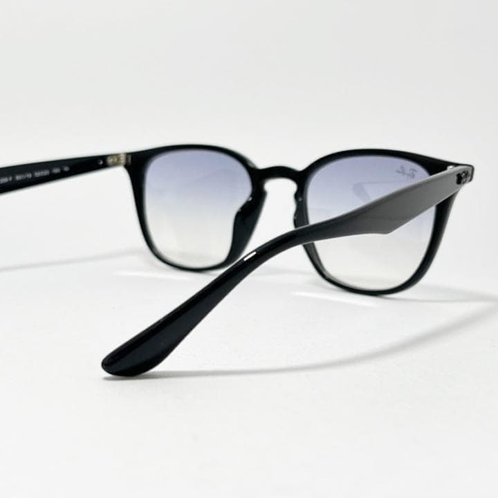 新品RAYBAN【RB4258F-60119】レイバン　サングラス　601/19