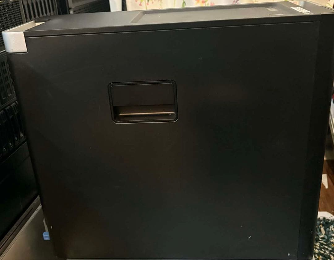 【KK】Dell Precision Tower 7810 2x Xeon