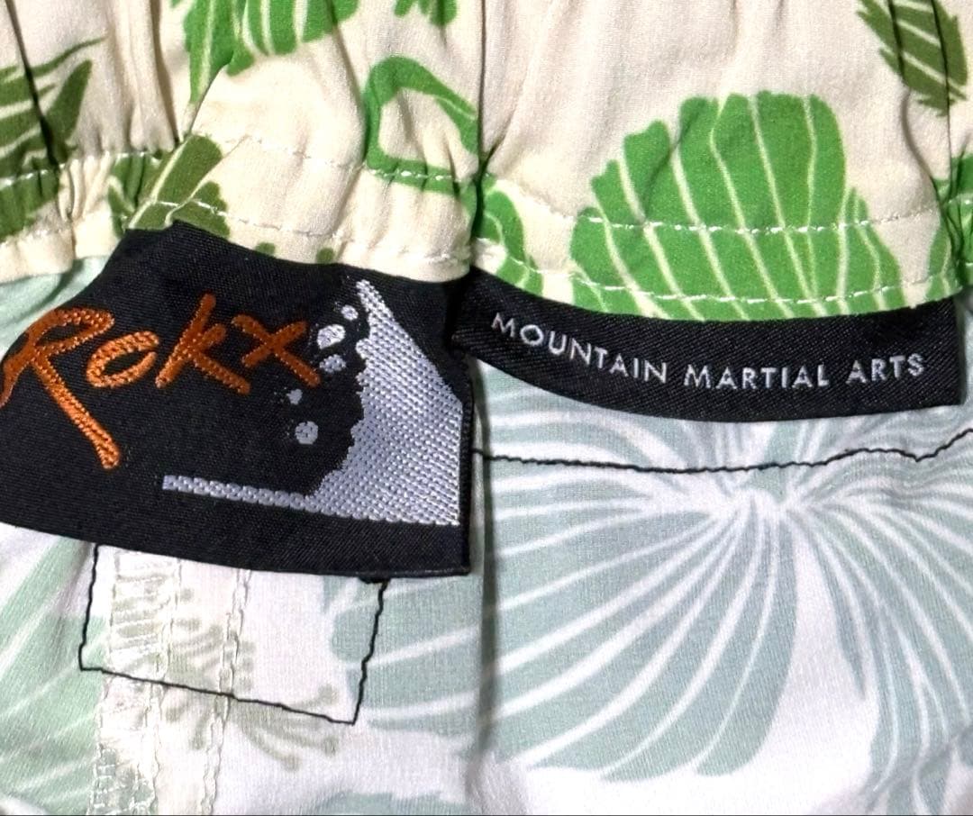 マウンテンマーシャルアーツMMA Roxyコラボ ランニングショートパンツ