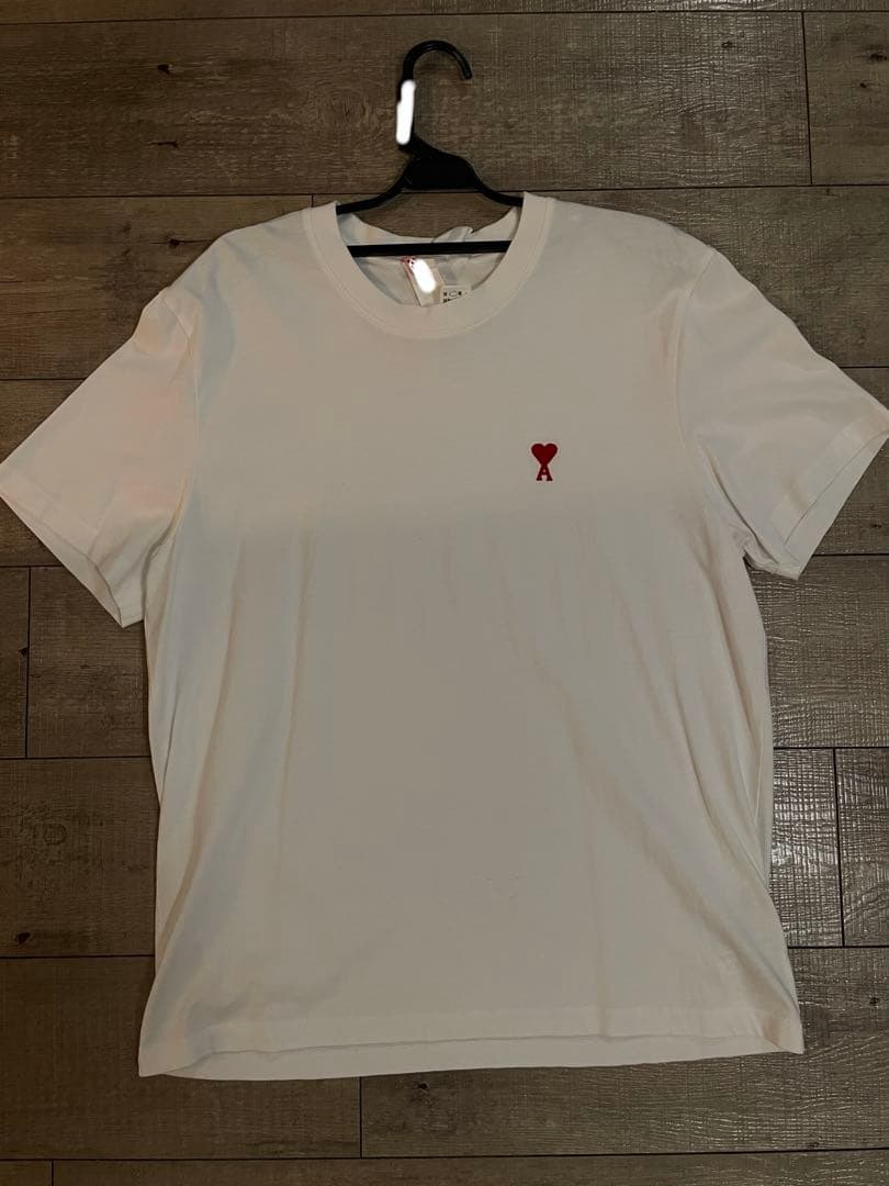 AMI PARIS アミパリ Tシャツ