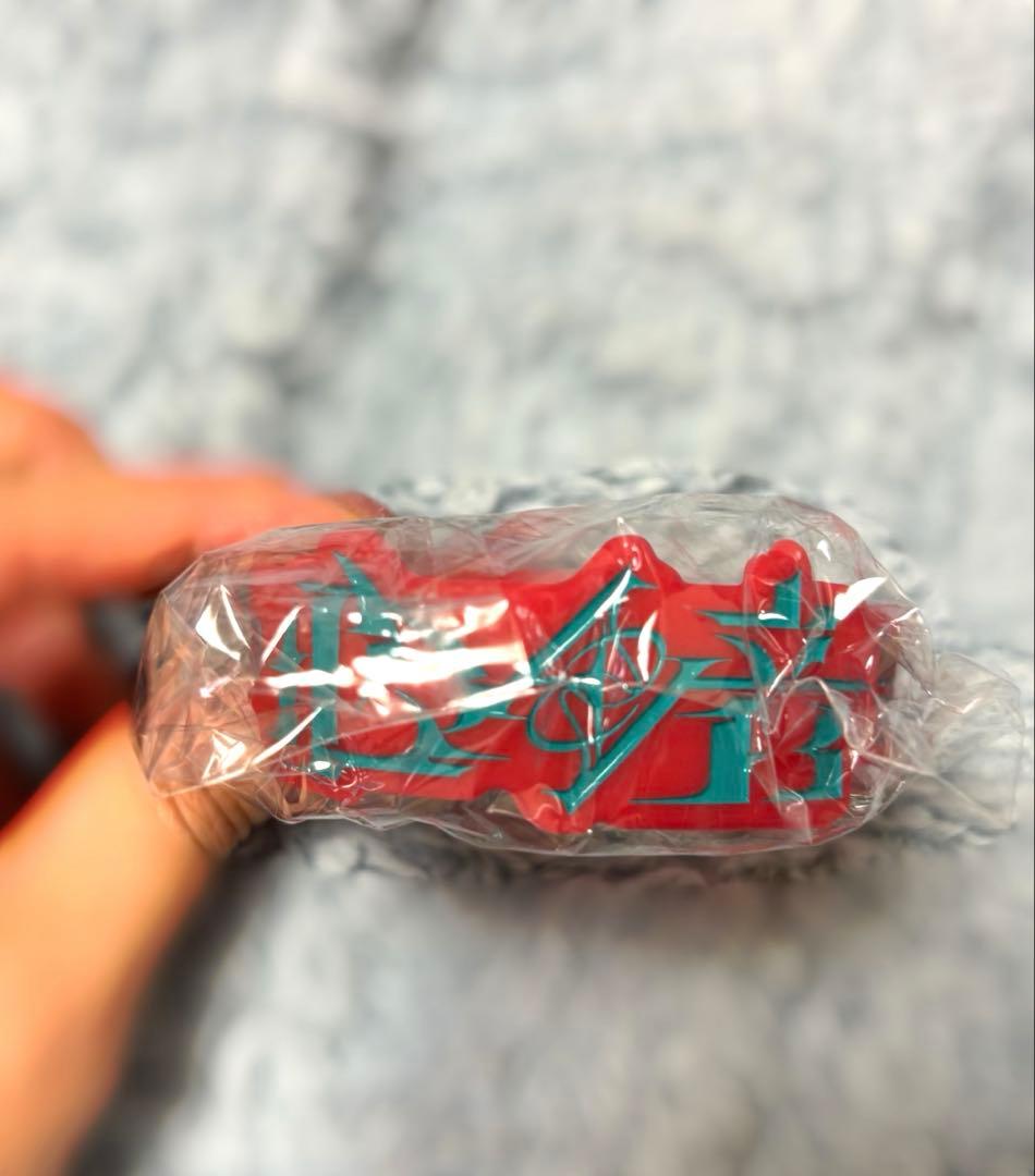 Azavana缶バッジ ラバーバンドセット 新品未開封 送料込み