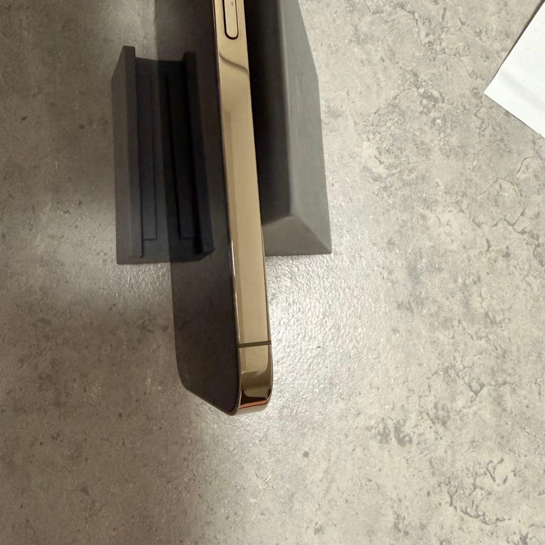 Apple iPhone 14 Pro シルバー 256GB