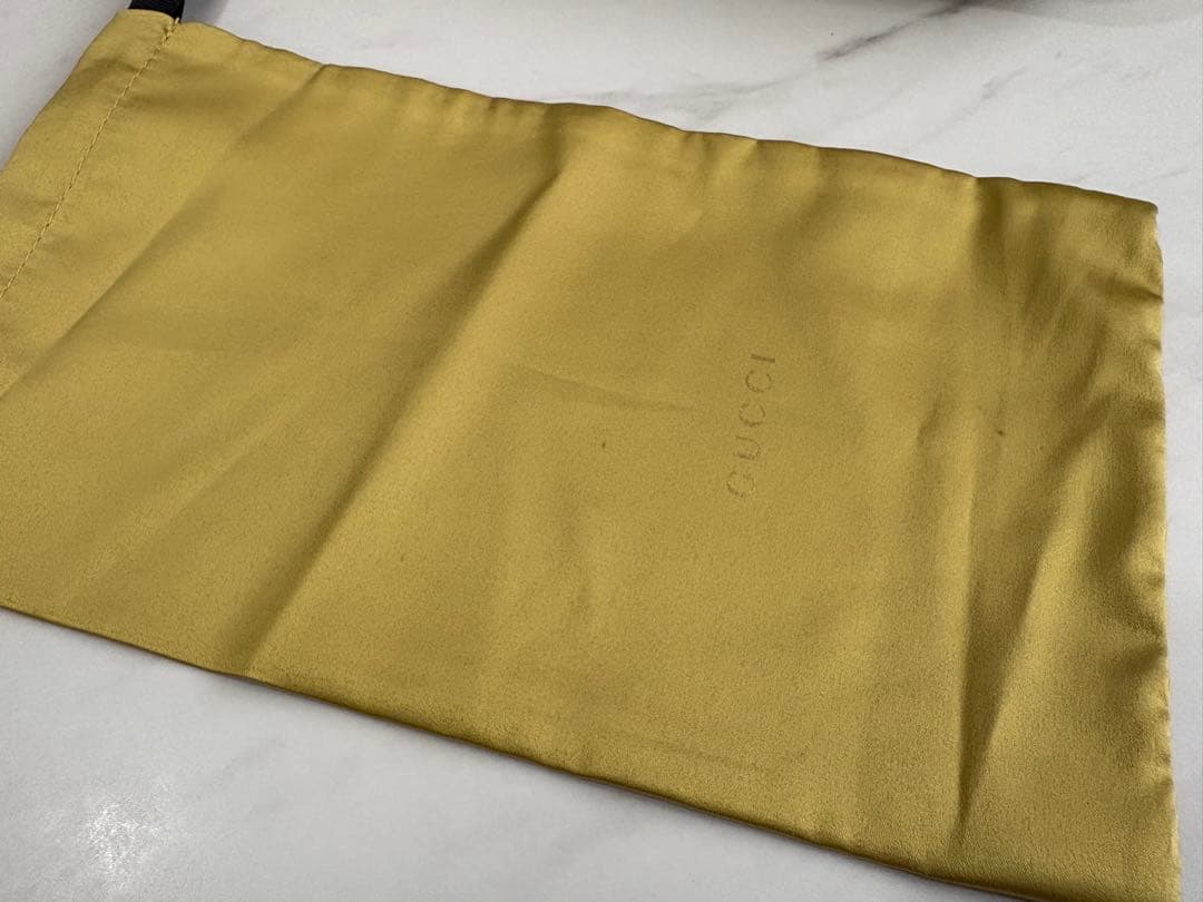 lov 　GUCCI グッチ　サングラス　ウェブストライプ