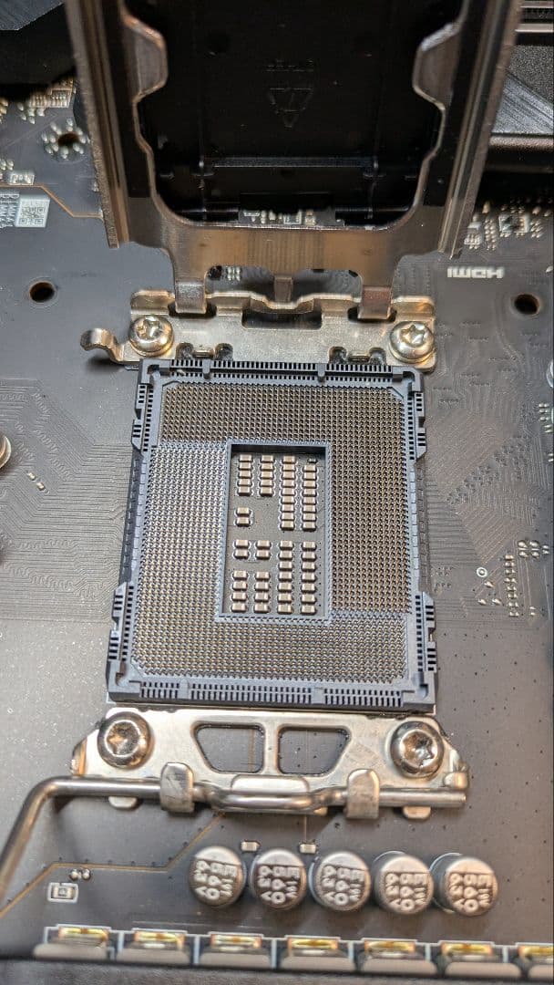 S*x様 MAG Z690 TOMAHAWK WIFI DDR4