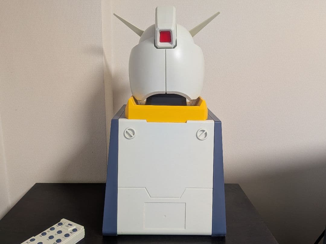 機動戦士ガンダムDVD-BOX RX-78-2ヘッド付限定版 初回限定生産商品