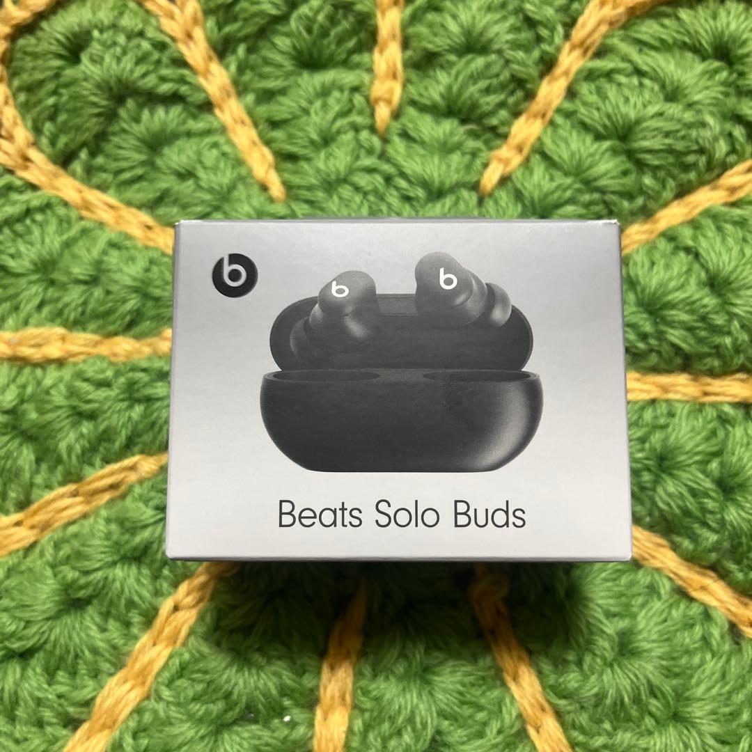 イヤホン Beats Solo Buds