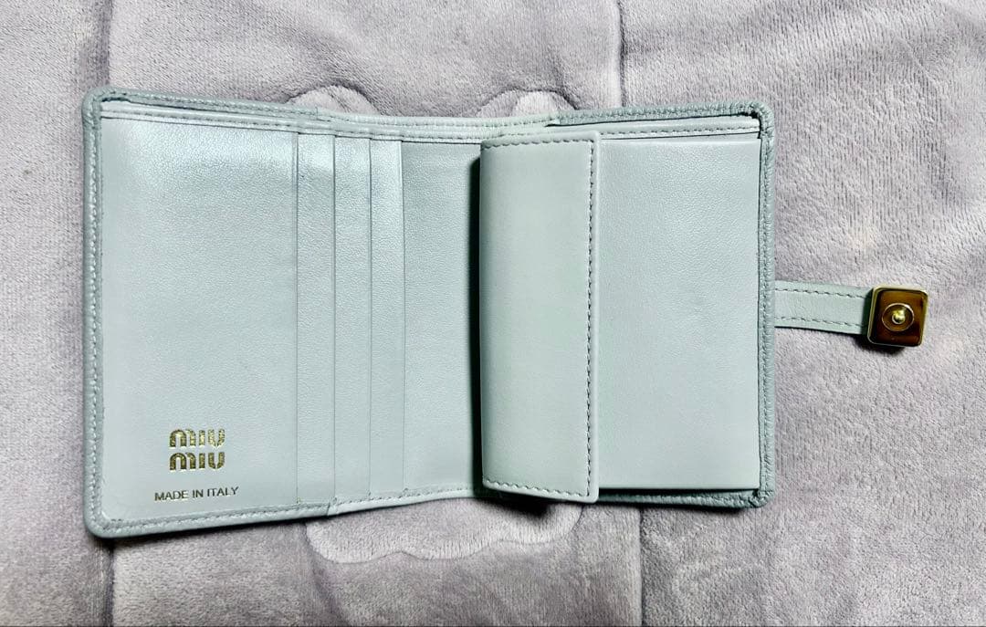 MIU MIU♡二つ折り財布❁定価55000円❀春らしい水色❀