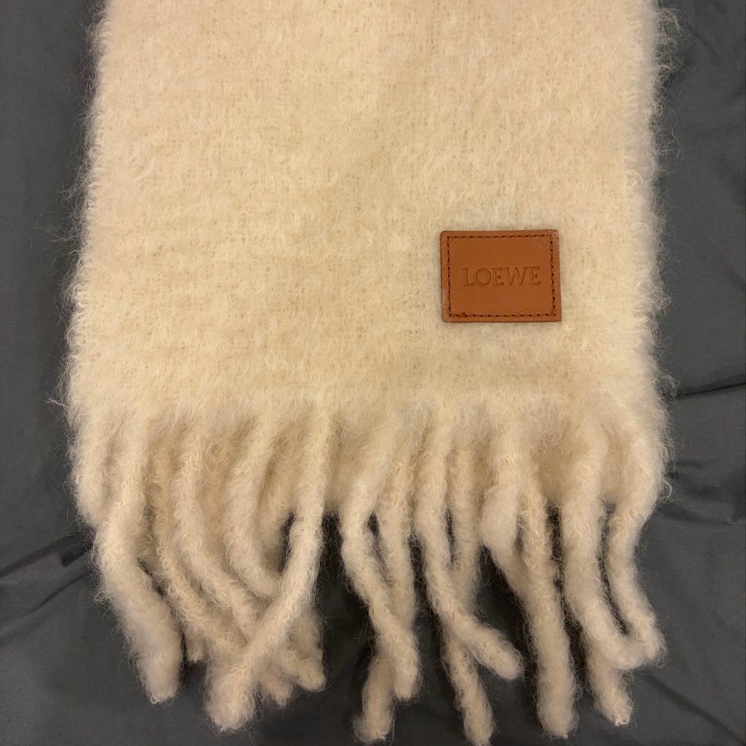 【新品未使用】LOEWE ロエベ マフラー