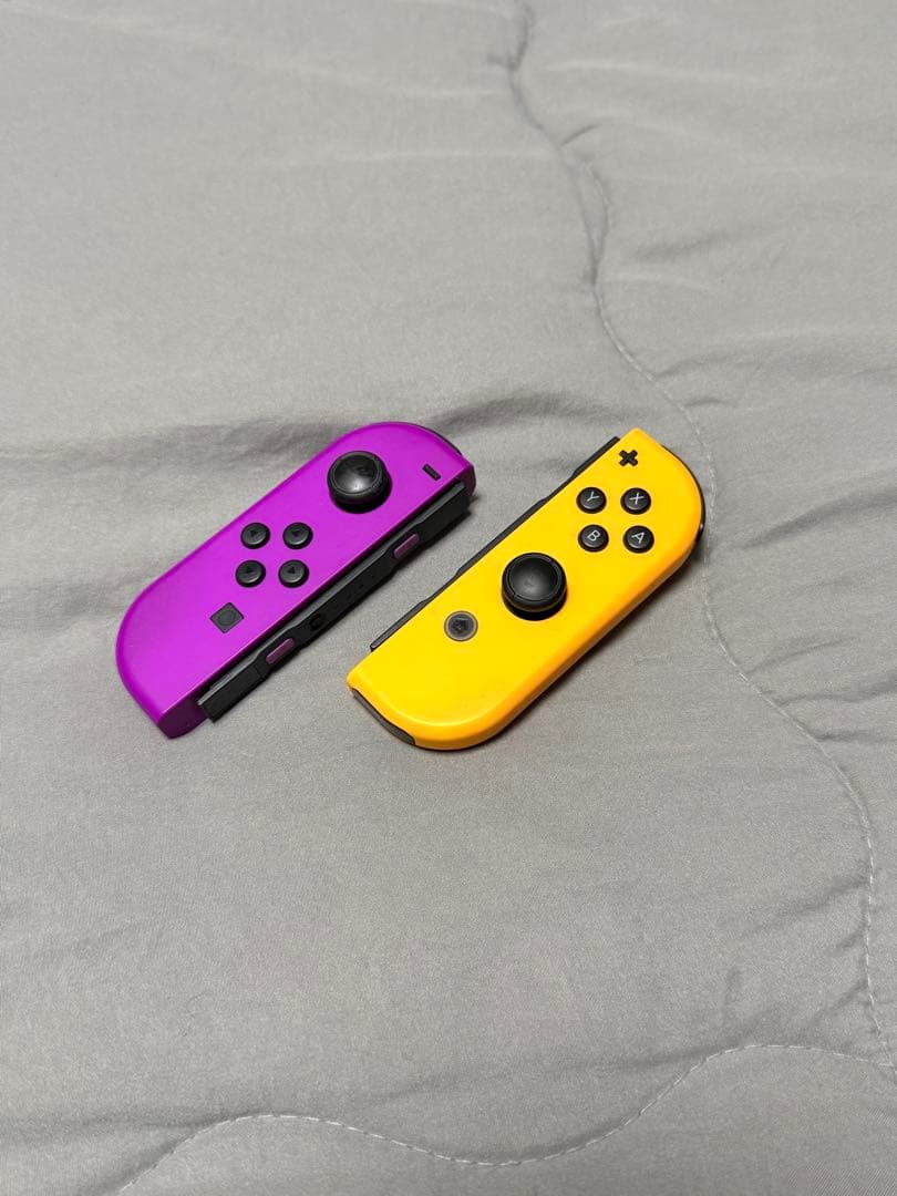 Nintendo Switch 本体 赤・黄・紫
