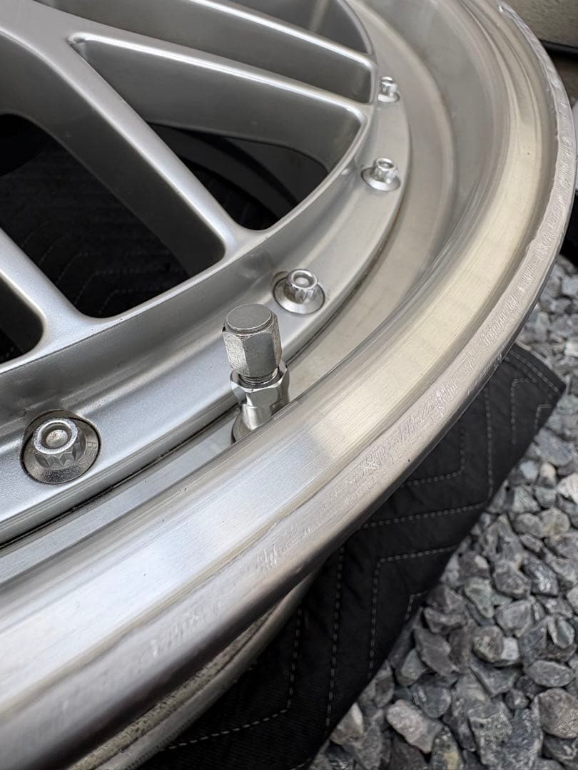 BBS LM240 8.5j+43 20インチ 4本通し 5穴114.3 中古