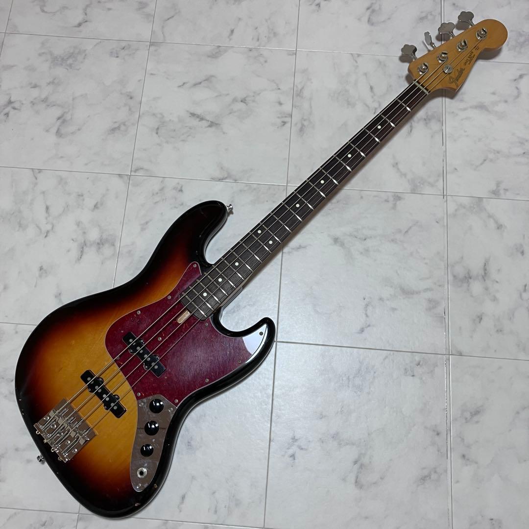 Fender Japan JazzBass Jシリアル カスタム済