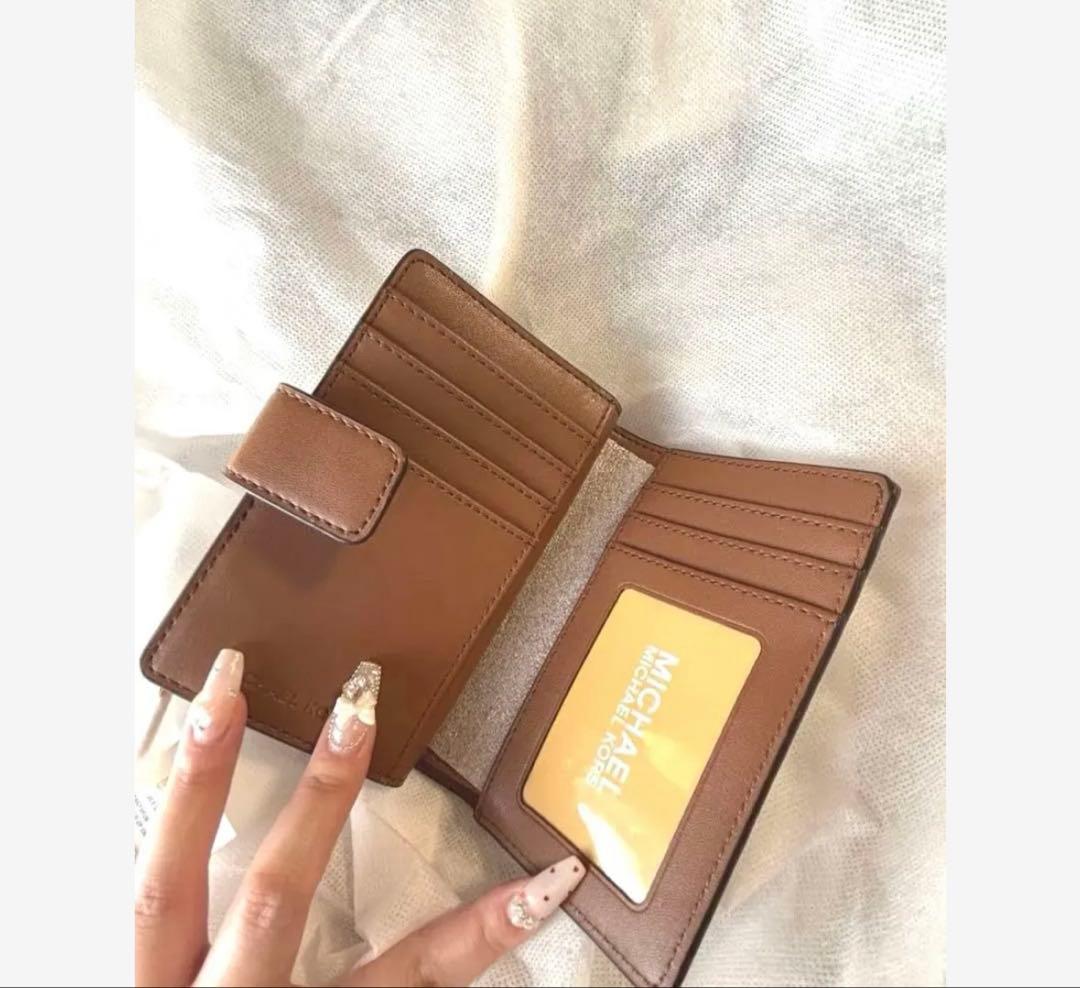 MICHAEL KORS マイケルコース 二つ折り財布 ベージュ