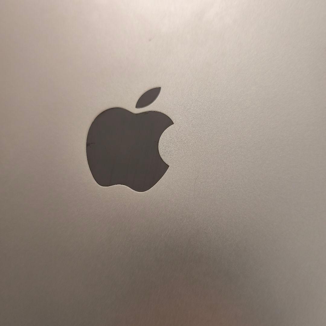 iPad (6th Generation) 32GB ゴールド Wi-Fi