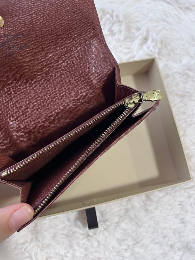 極美品！ルイヴィトン　二つ折り財布