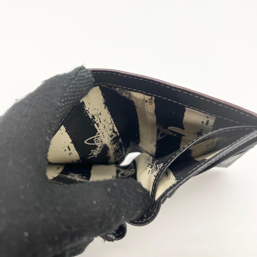 Vivienne Westwood　三つ折り財布　レザー　オーブ　がま口　黒