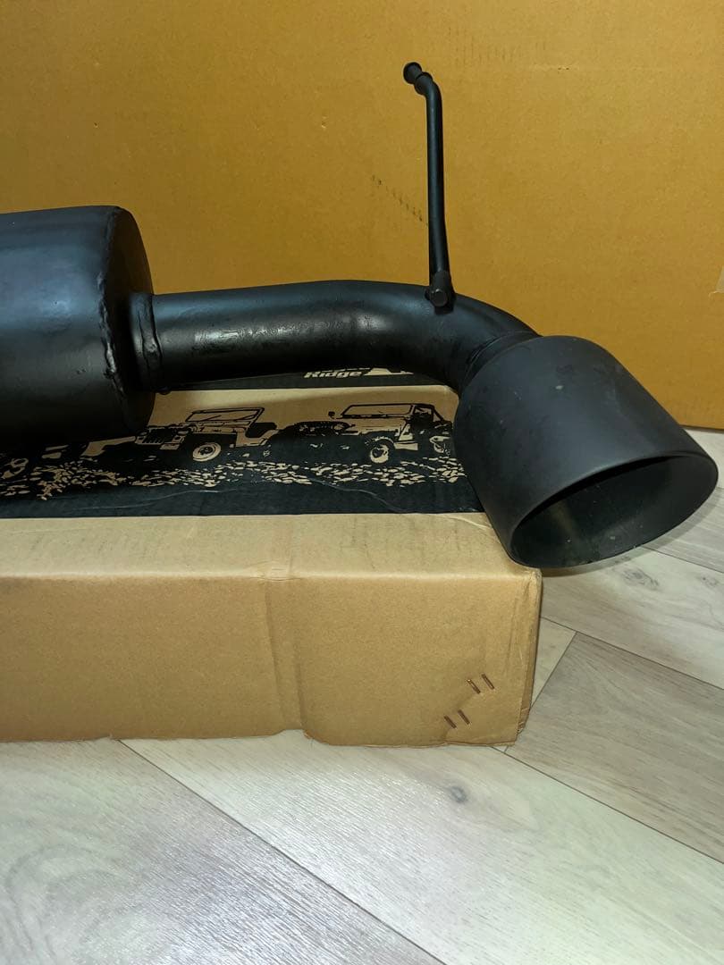 ジープ ラングラー JK用 マフラー2本出しパフォーマンスマフラー