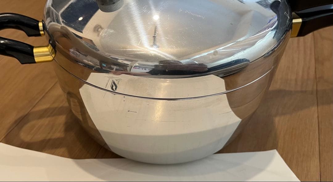 平和圧力鍋 鋳物屋 未使用 MB-420 4.5L 外側にキズ
