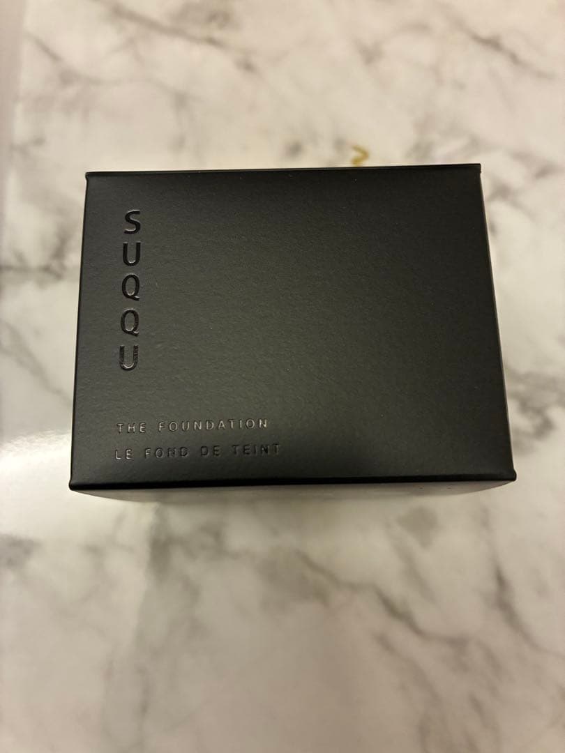 新品未使用　SUQQU ザファンデーション 110