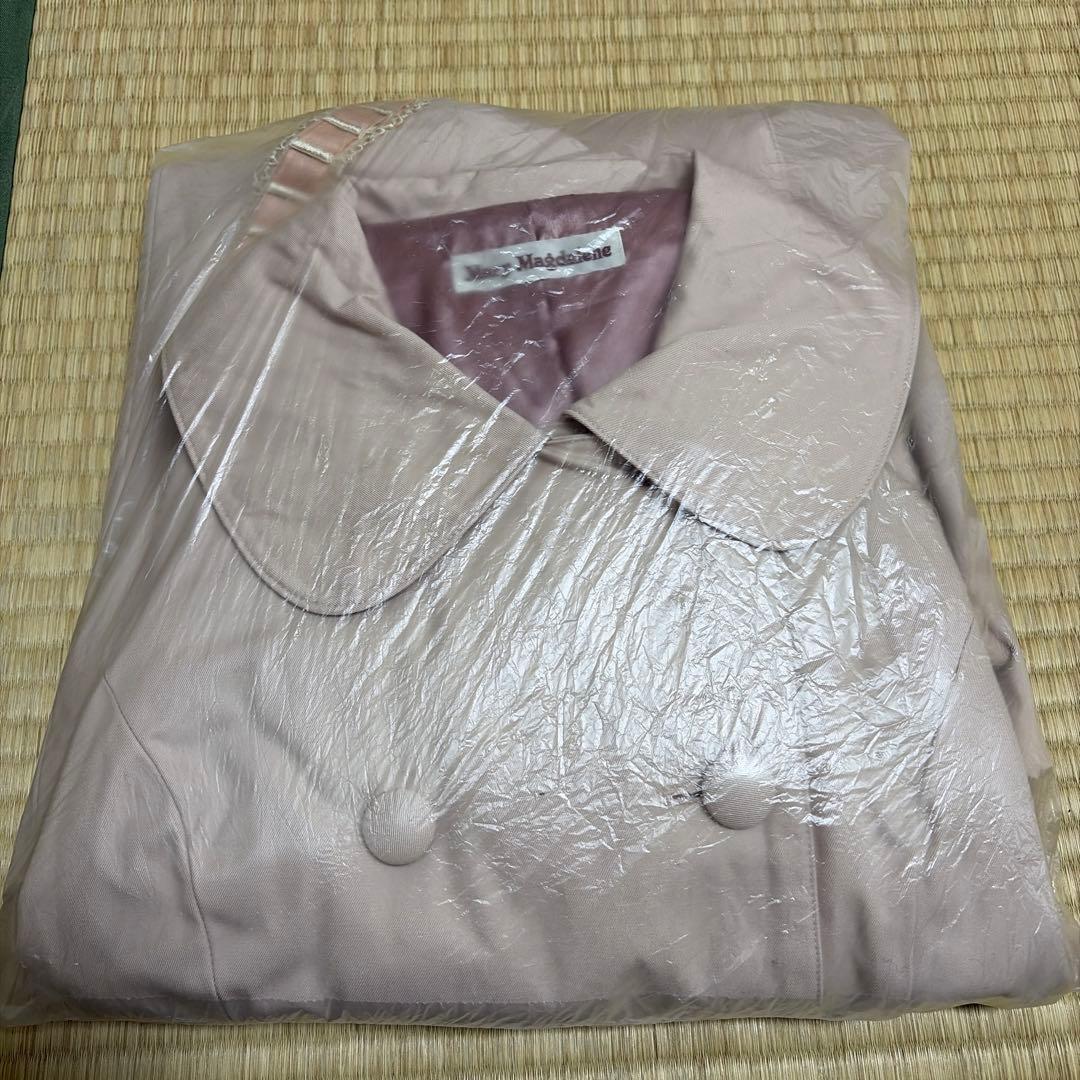 メアリーマグダレン　スプリングコート　ケープ付き リボンもついています