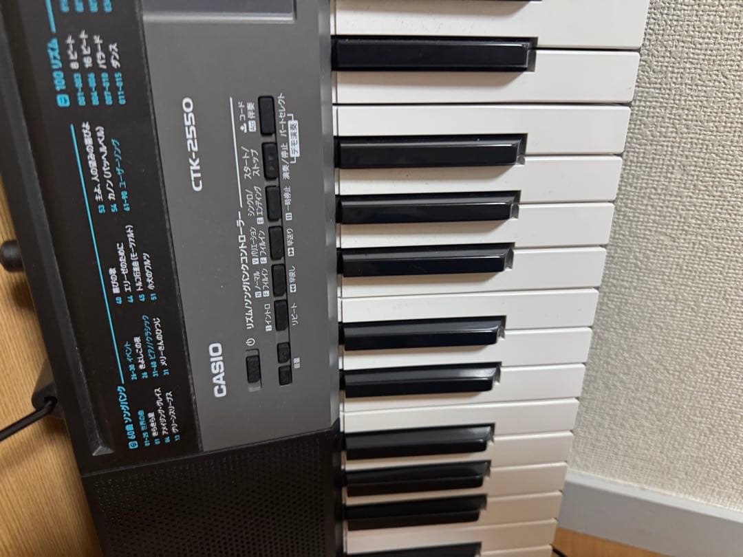 CASIO カシオ　電子キーボード　61鍵盤　CTK-2550 2019年製