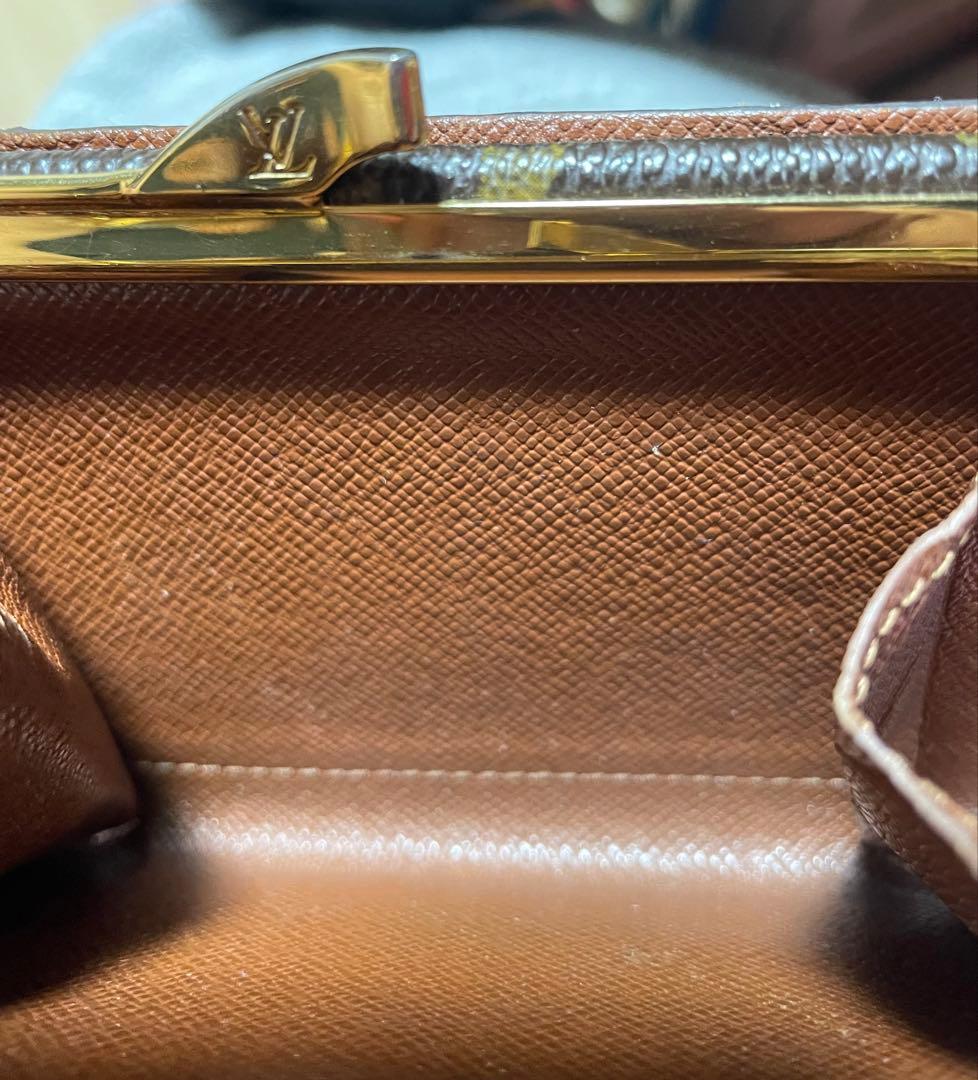 ルイヴィトン2つ折りがま口財布