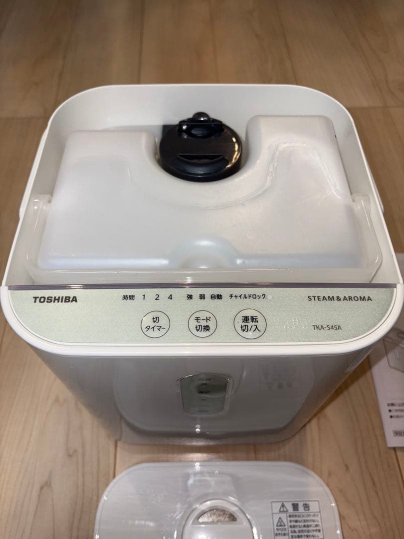 美品！TOSHIBA 卓上型加湿器 TKA-S45A