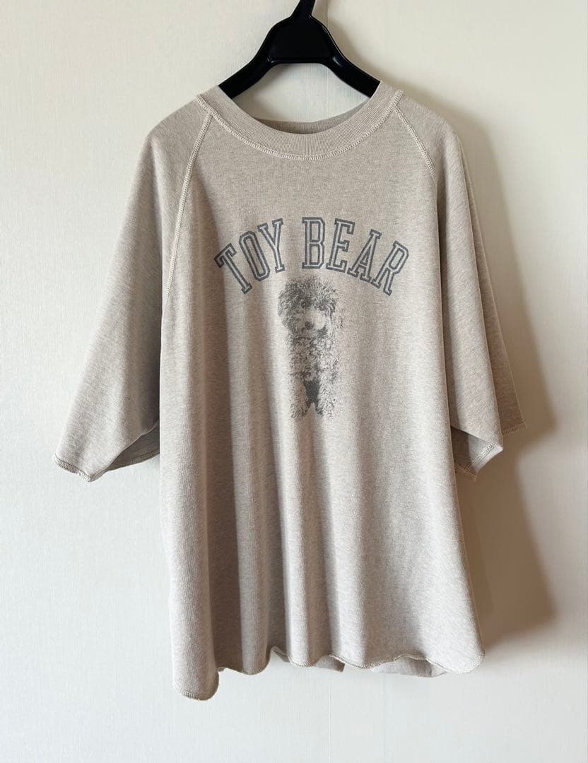 ハグオーワー×レミレリーフ　コラボTシャツ　オートミール