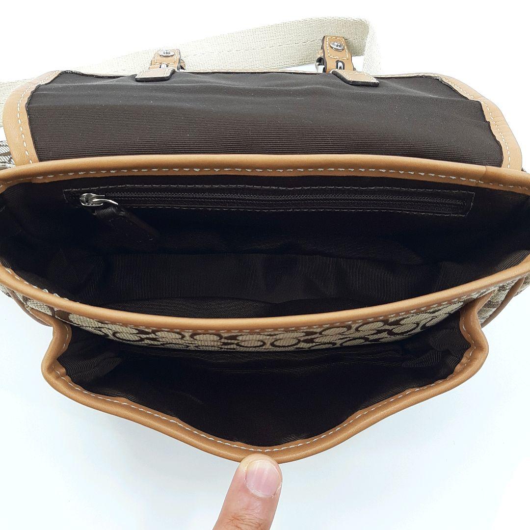 極美品✨　コーチ　ウエストポーチ　ボディバッグ　シグネチャー　ブラウン