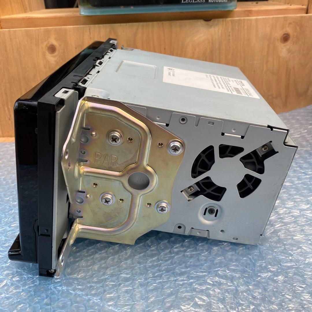 ☆早い者勝ちです☆トヨタ純正　9インチ　ナビ　NSZT-Y66T タンクGT外し