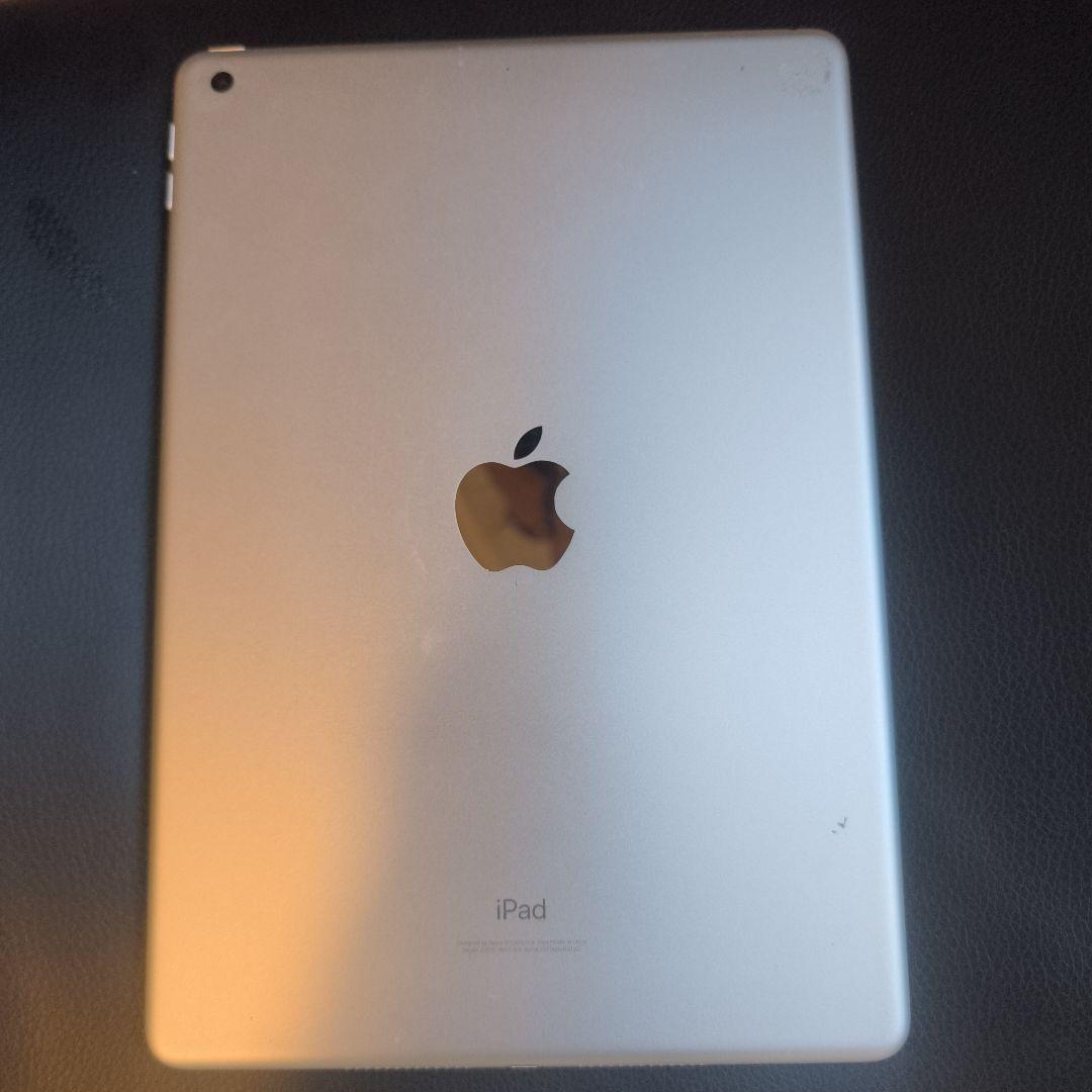 iPad 第8世代 WiFi版　32GB