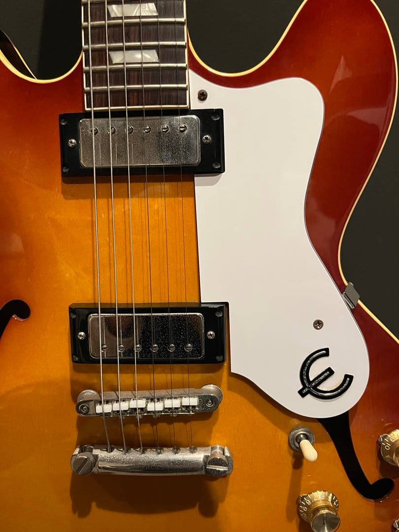 ギター Epiphone Elitist 1966 Custom Riviera