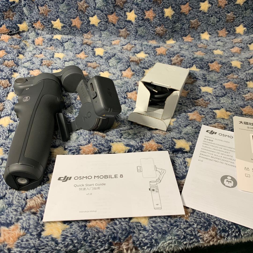 DJI Osmo Mobile 8 アドバンストトラッキングコンボ　中古品