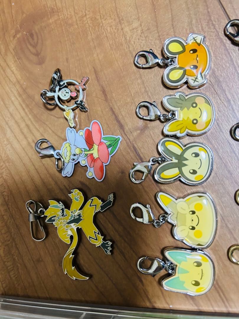 ポケモン メタルチャームセット ケース付き
