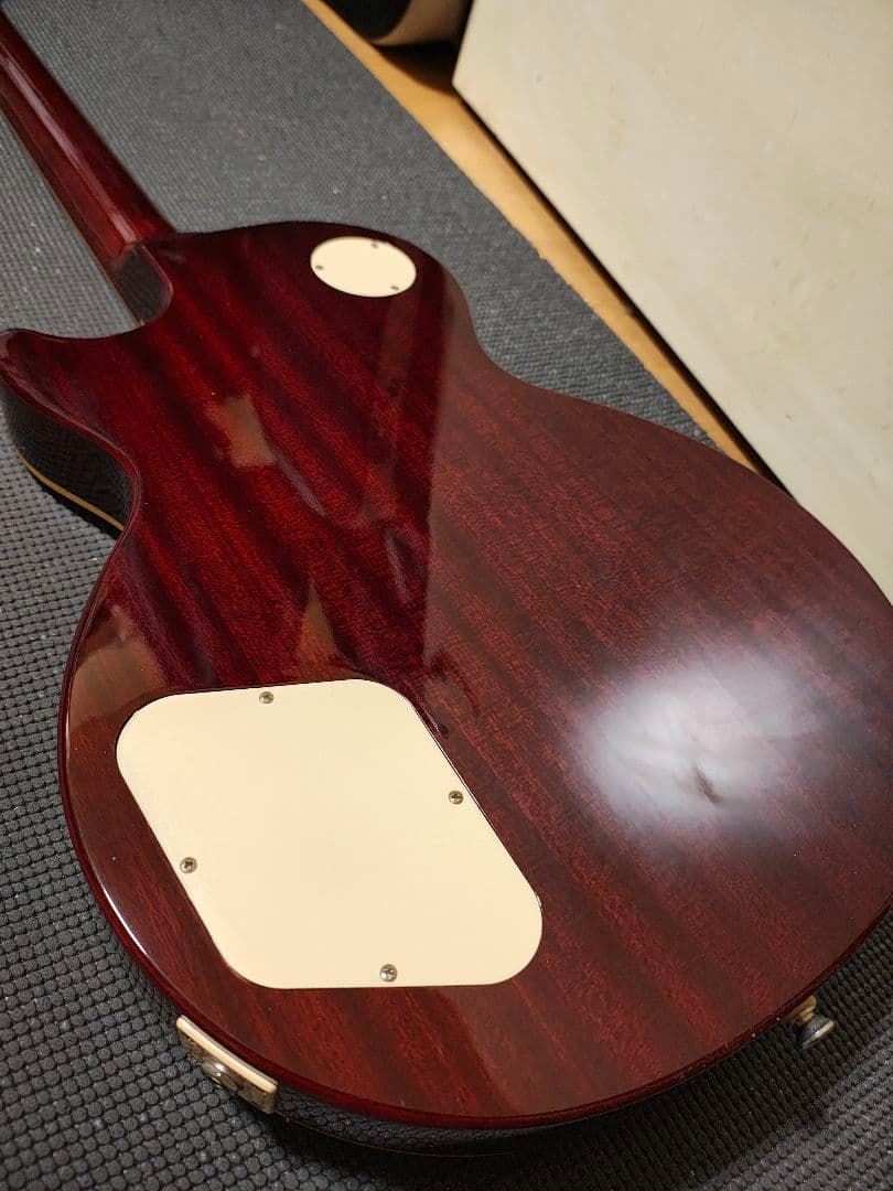 Epiphone Les Paulゴールドトップ /美品 ギグバック付
