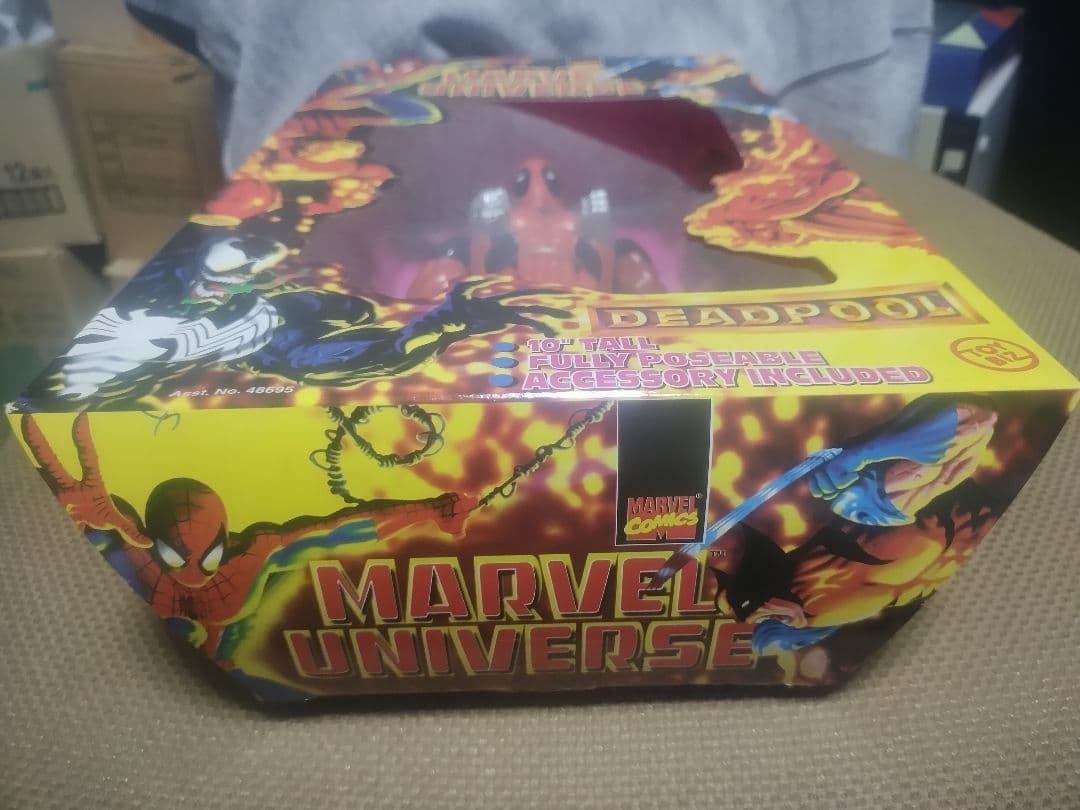 【未開封】1997 デッドプール　マーベル ユニバース トイビズ　TOY BIZ