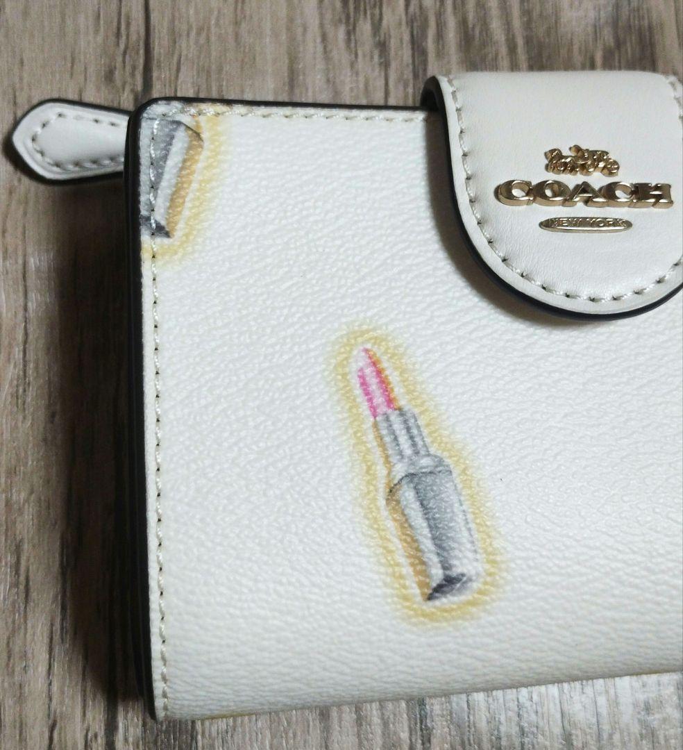 d*a様 【新品】COACH リップスティック柄 二つ折り財布