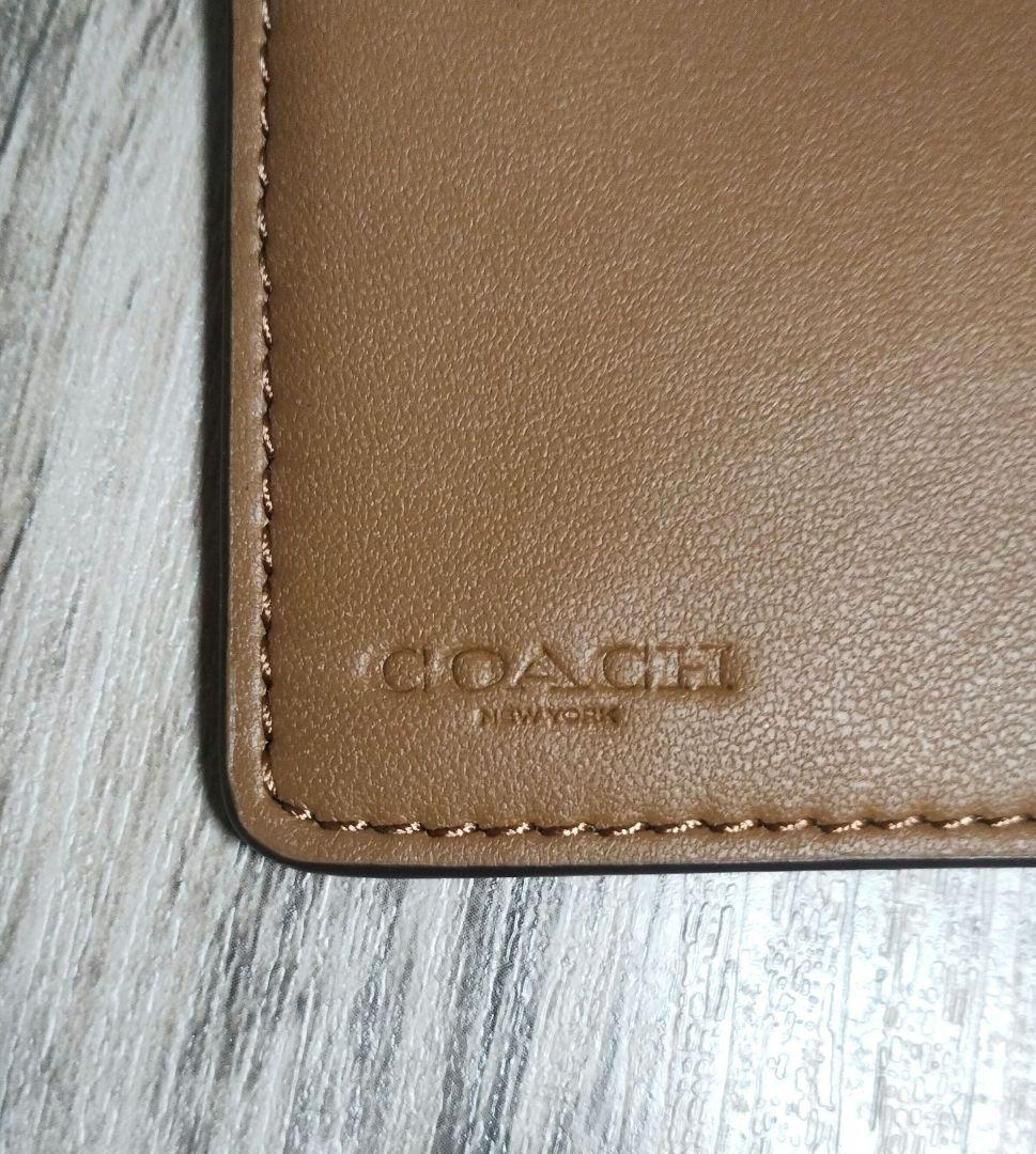 d*a様 【新品】COACH リップスティック柄 二つ折り財布