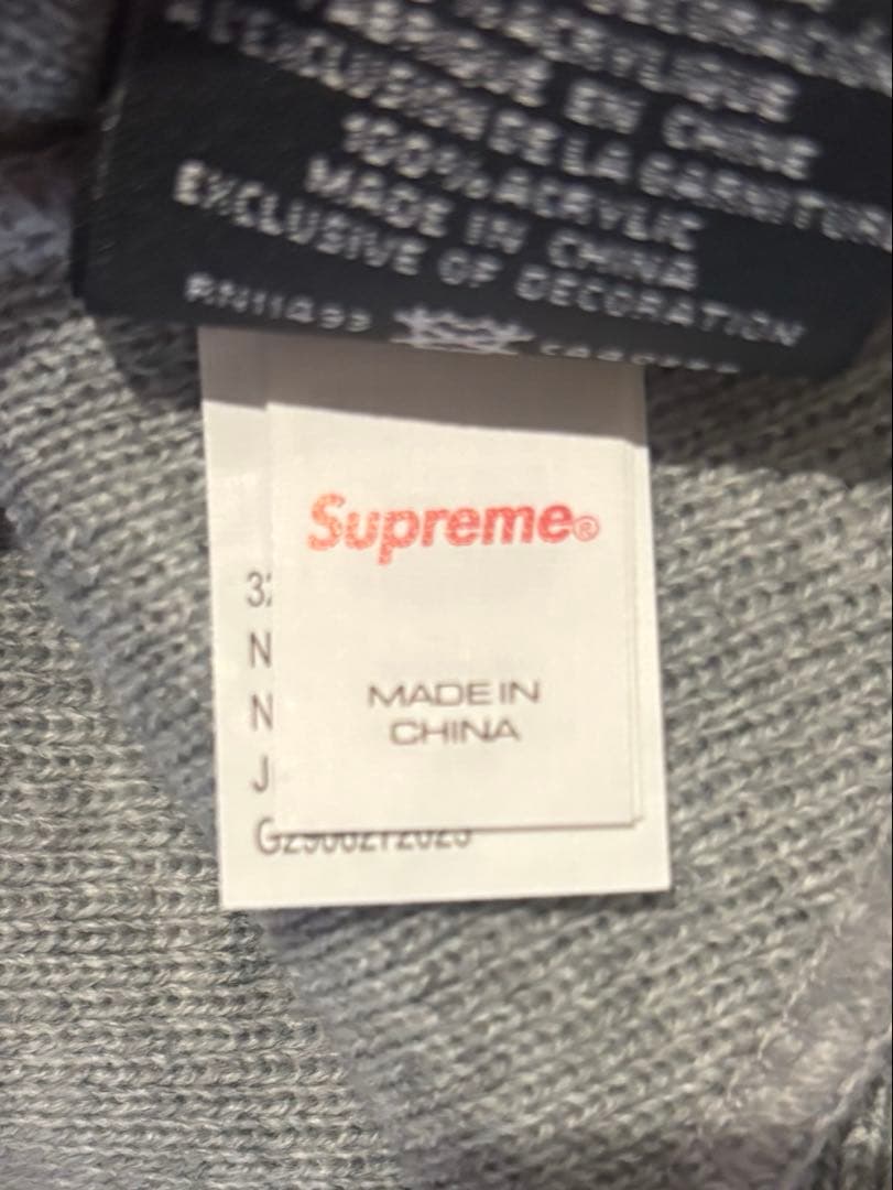 Supreme ニューエラ　ビーニー