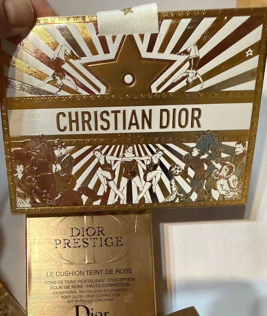 Dior クッションファンデーション タン ドゥ ローズ