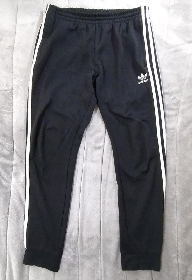アディダス オリジナルス SST セットアップ 上下セット 黒 XO