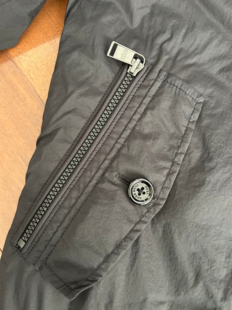 【美品】HUGO BOSS ナイロンブルゾン Camdan 46