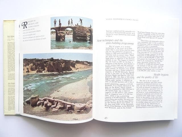洋書◆イラン写真集 本 時を超えた帝国の復活 風景 景色 建物 自然