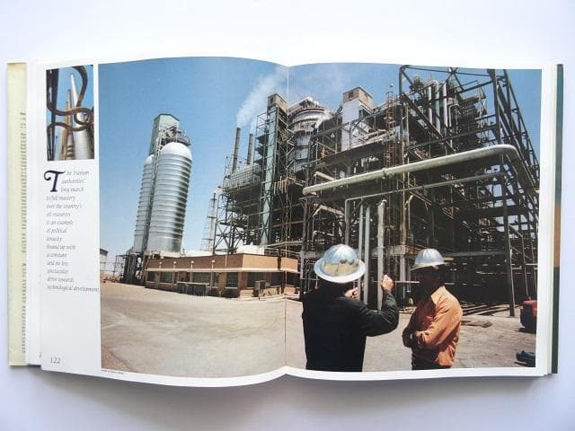 洋書◆イラン写真集 本 時を超えた帝国の復活 風景 景色 建物 自然