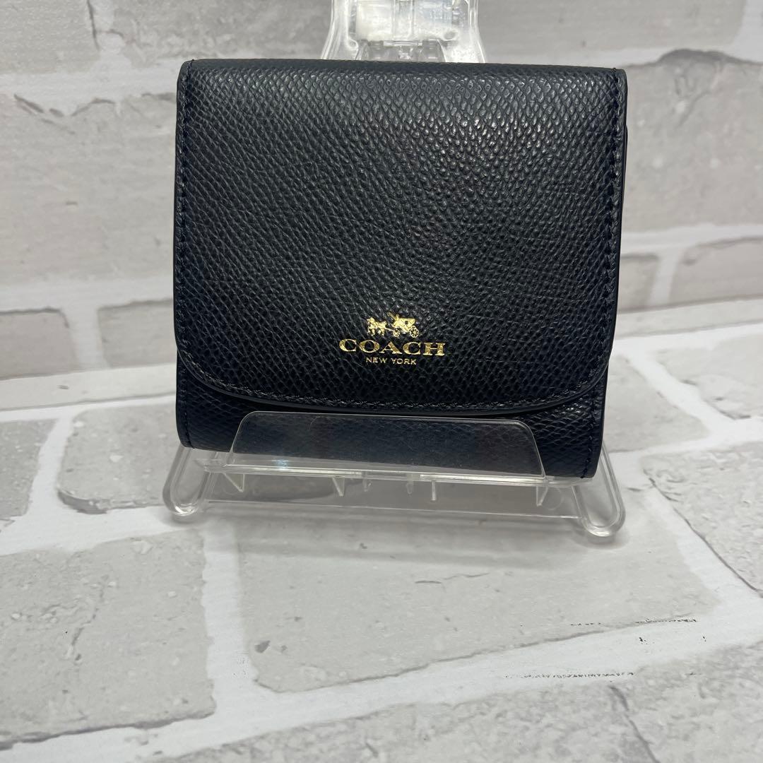 (美品)大人気、コーチ、折財布、オールレザー、シボ革、ダブルボタン、人気色、黒