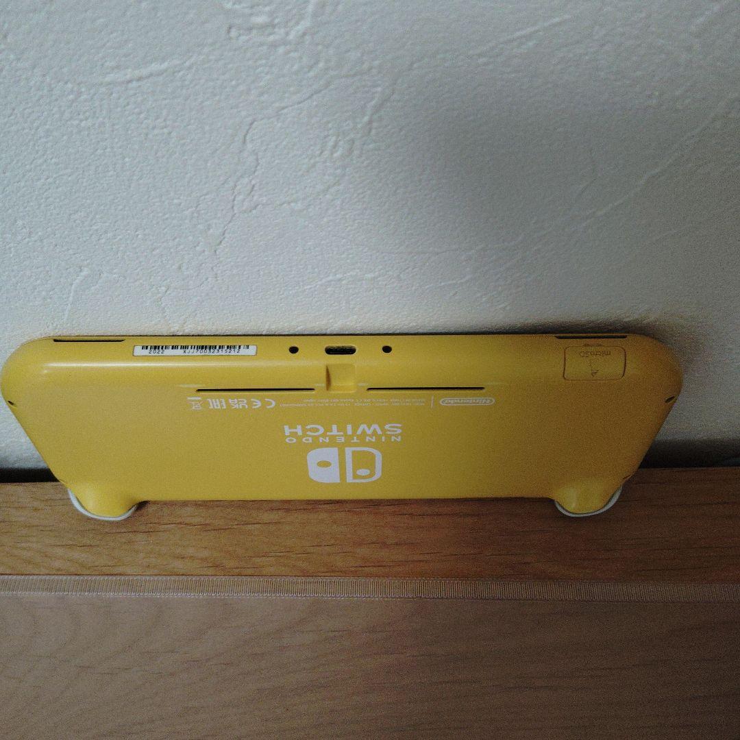 d*3様 Nintendo Switch Lite イエロー 本体【ジャンク】