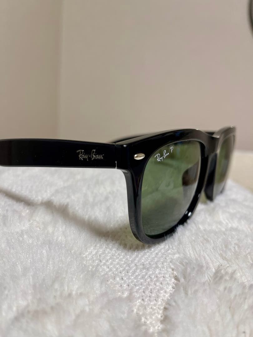 小物 Ray-Ban RB4260D Polarized Sunglasses