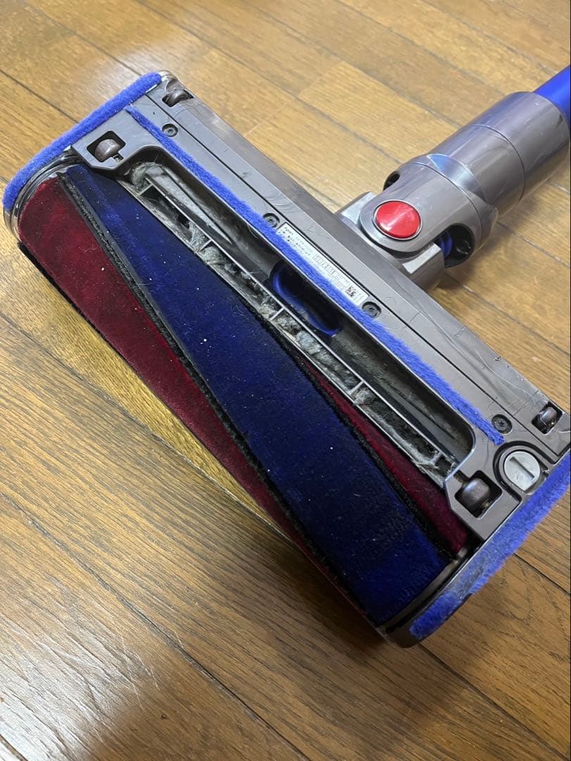 Dyson V7 fluffy コードレス掃除機 本体+付属品