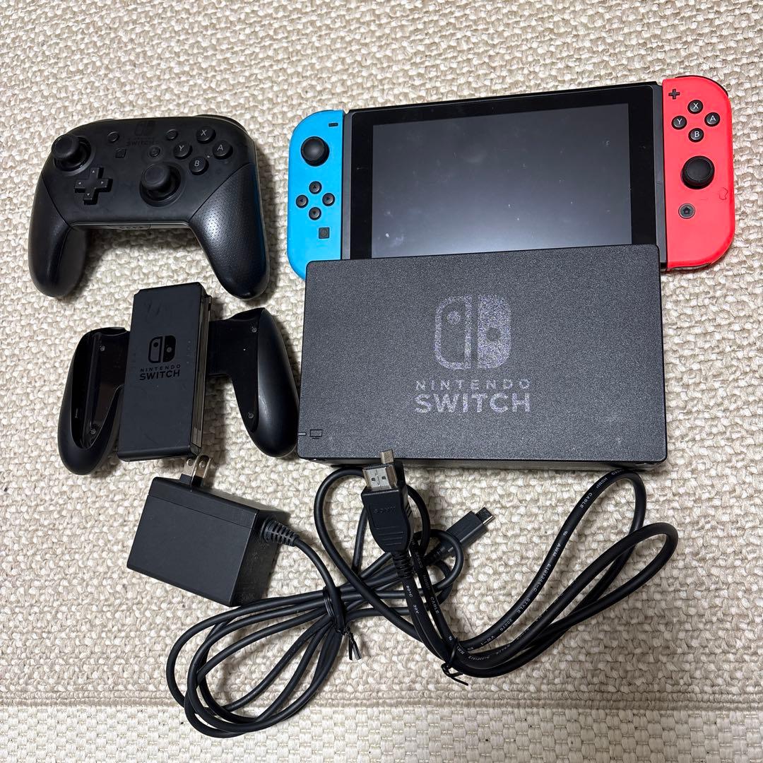 Switch 本体　コントローラー等