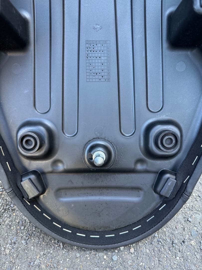 Ducati ドゥカティ スクランブラー デザートスレッド 純正 シート