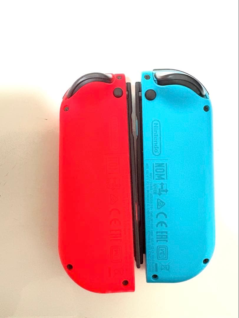 箱あり　Nintendo Switch 本体/青/赤
